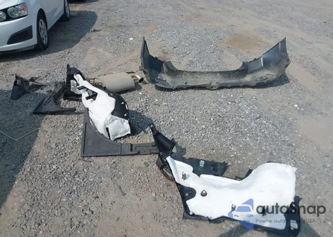 2017 Subaru Crosstrek 2.0I Premium from USA, damaged, VIN JF2GPADC3H8237813